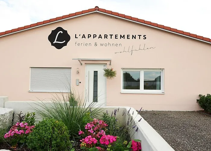 L-appartements アパート *