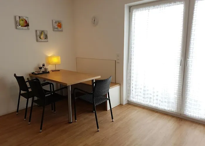 アパート L-appartements ブルクアウ